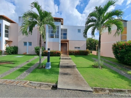 Repossessed townhouse for sale in Villas Del Decameron, Cocle