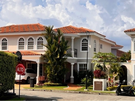 House for sale in Costa del Este, Panama City