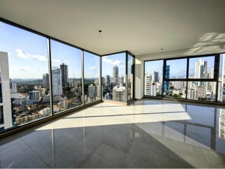 Penthouse apartment for sale in Bella Vista