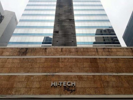 Furnished office for rent in Hi-Tech Plaza, Obarrio
