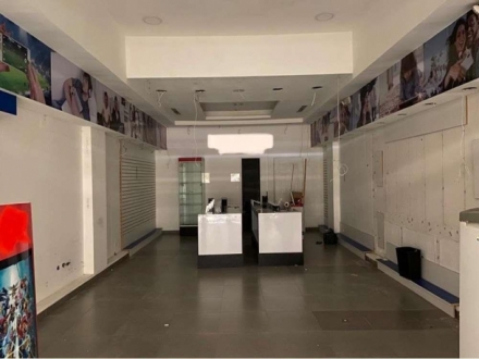 Commercial premises for rent in Albrook Mall